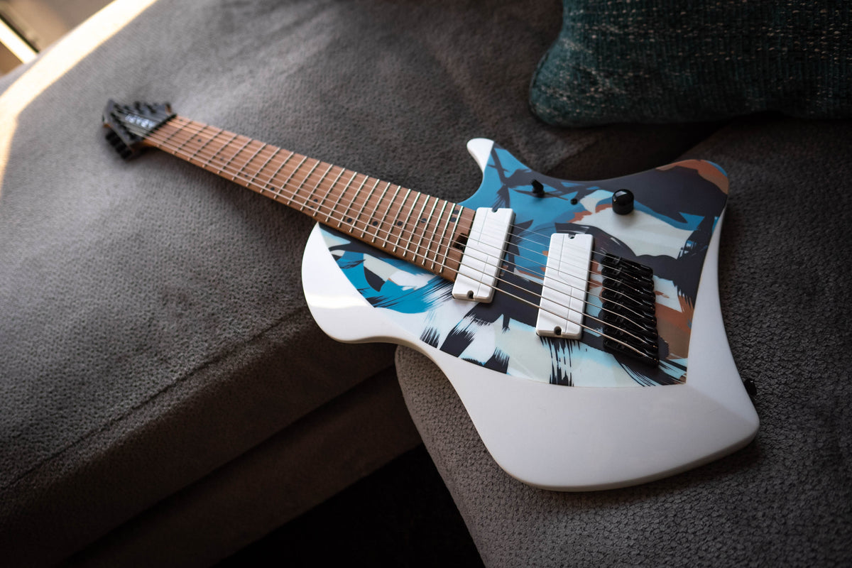 LARADA 8 // Master Series // Malibu Frost (Roasted Maple)