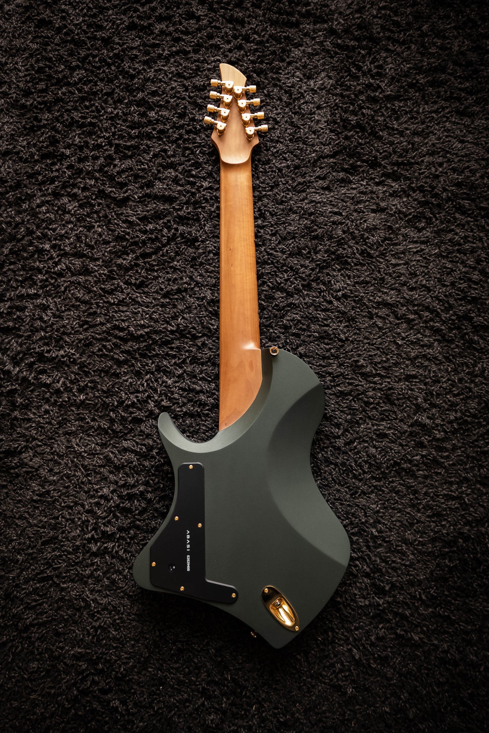 LARADA 8 // Master Series // Bell Garden Green (Roasted Maple)