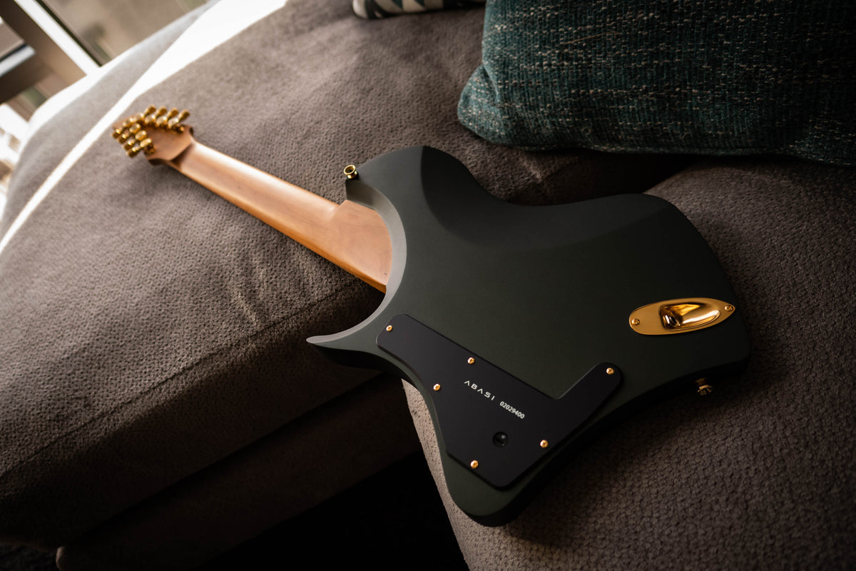 LARADA 8 // Master Series // Bell Garden Green (Roasted Maple)