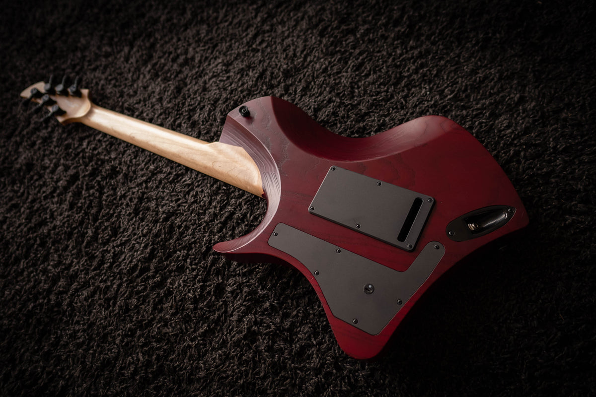 LARADA 6 Spartan // Imola Red