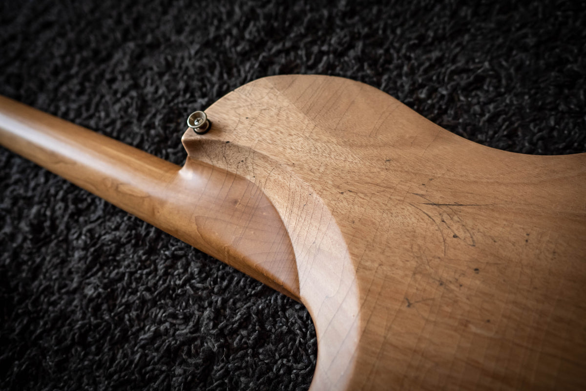 LARADA SPACE T // Miami Blue [Relic]