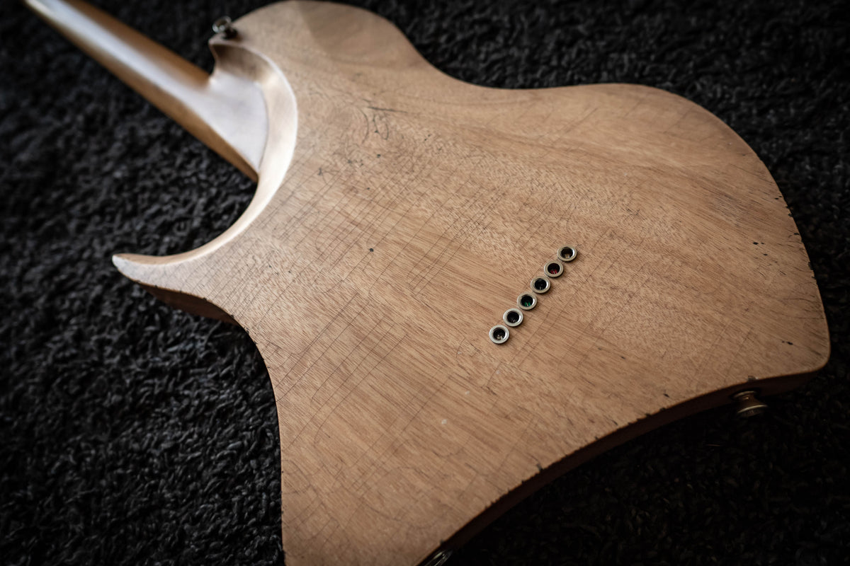 LARADA SPACE T // Miami Blue [Relic]