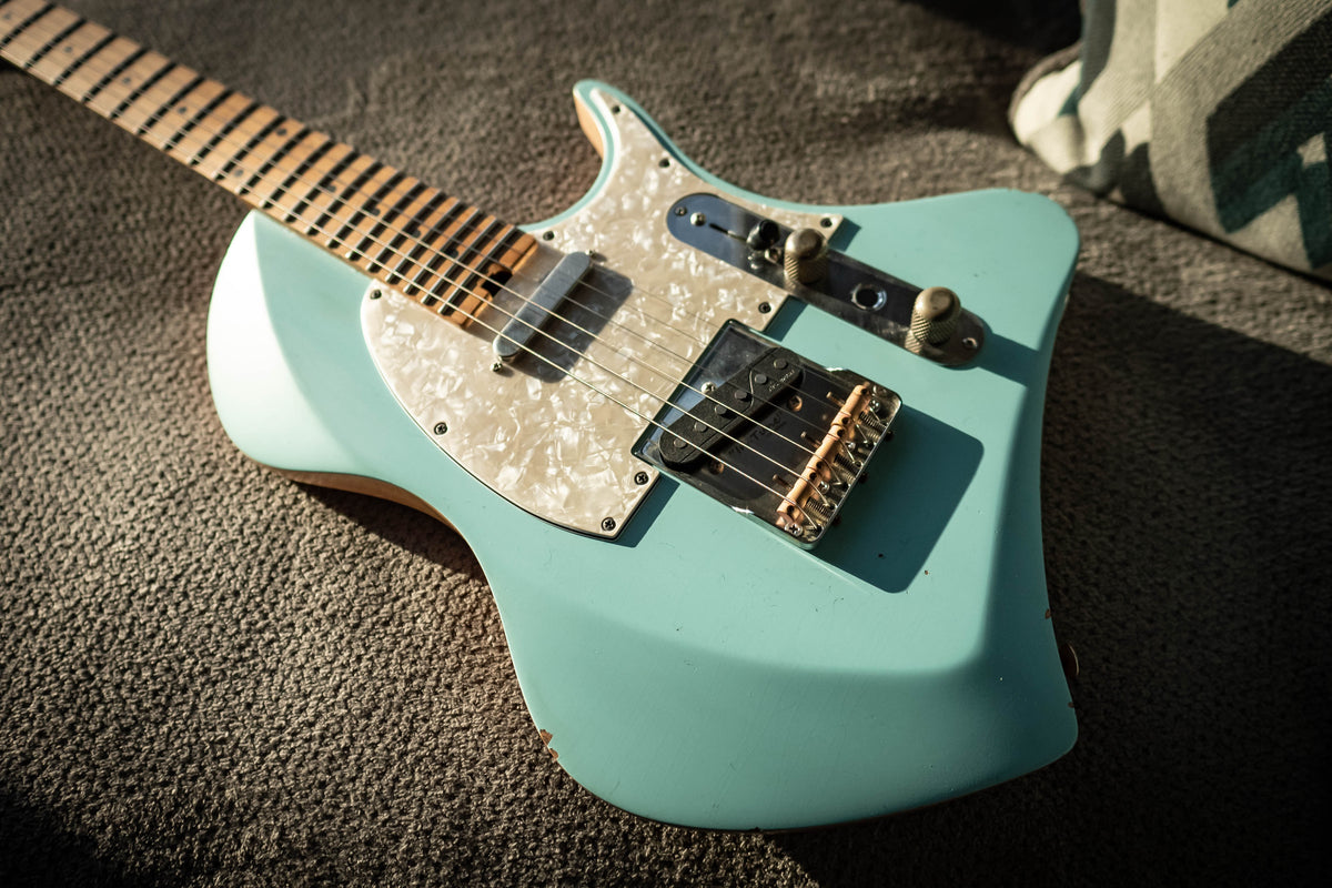 LARADA SPACE T // Miami Blue [Relic]