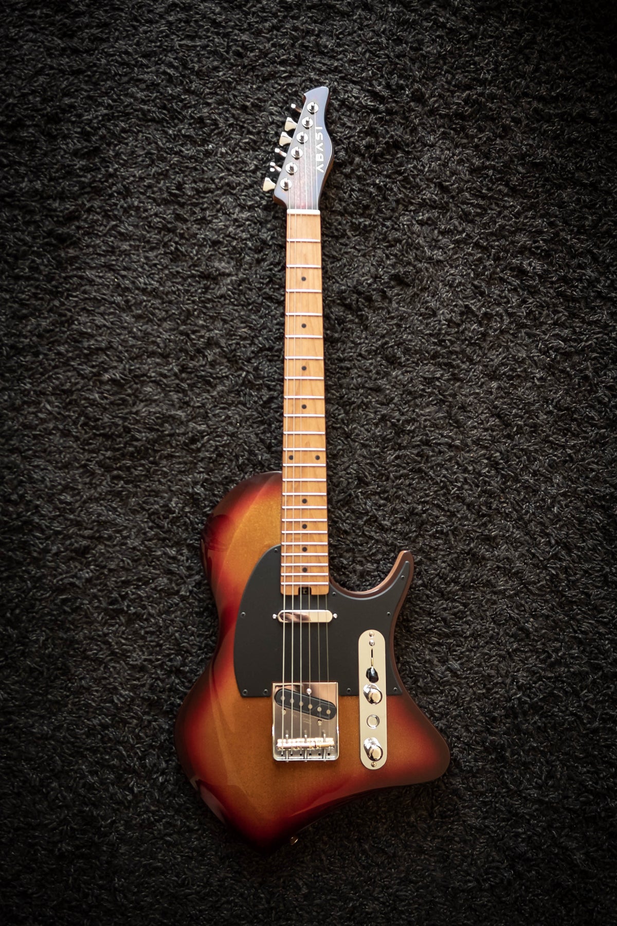 LARADA SPACE T // Autumnburst Goldleaf