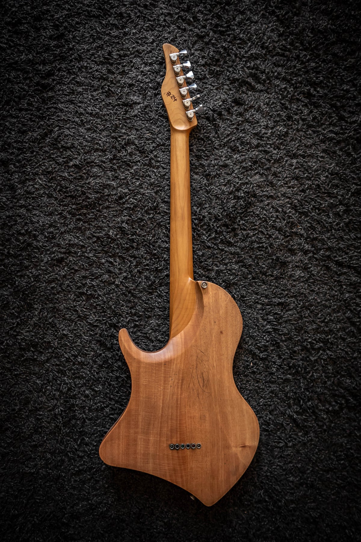 LARADA SPACE T // Tradition [Relic]