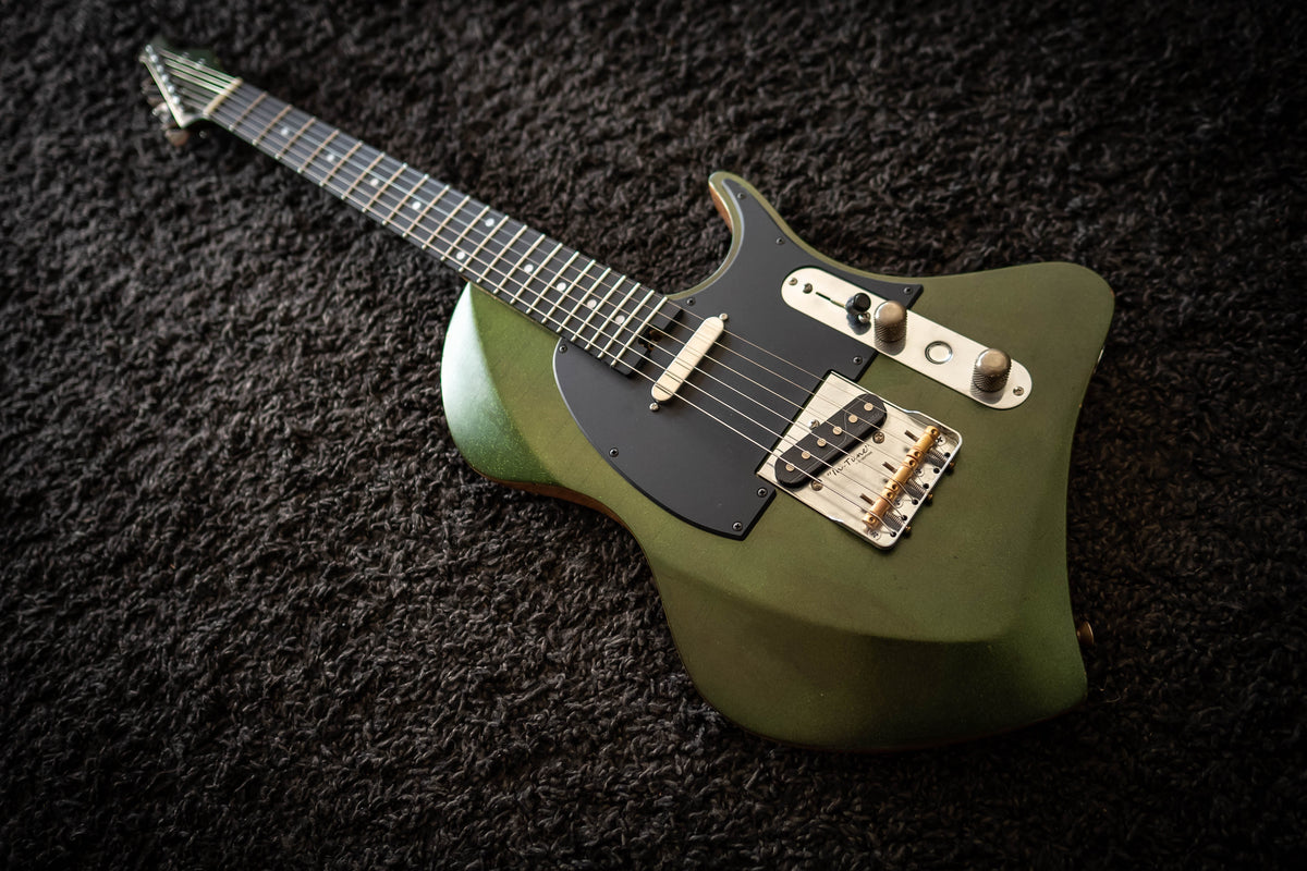 LARADA SPACE T // Dark Ivy Sparkle [Relic]