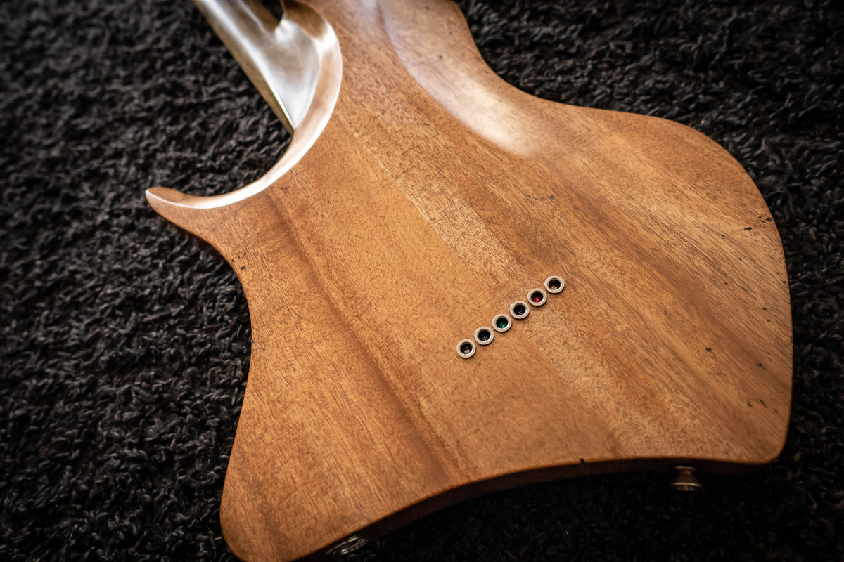 LARADA SPACE T // Dark Ivy Sparkle [Relic]