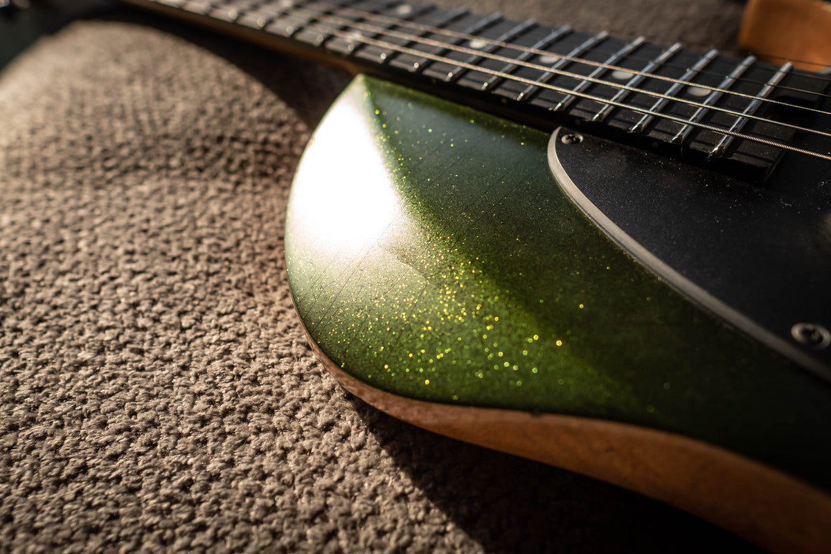 LARADA SPACE T // Dark Ivy Sparkle [Relic]