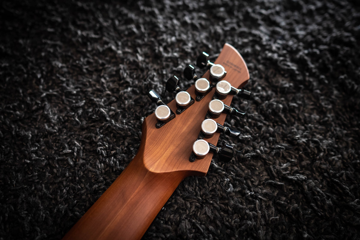 J Larada 8 // Sage [Roasted Maple Neck]