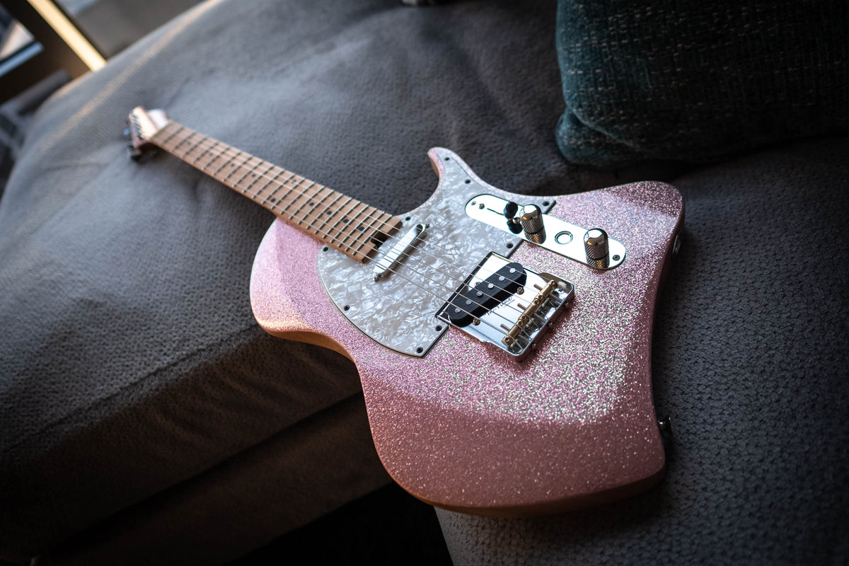 LARADA SPACE T // Pink Sparkle