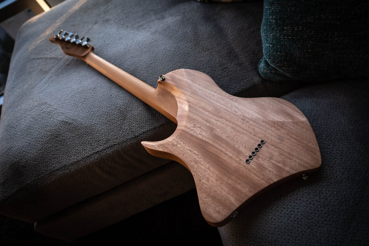 LARADA SPACE T // Pink Sparkle