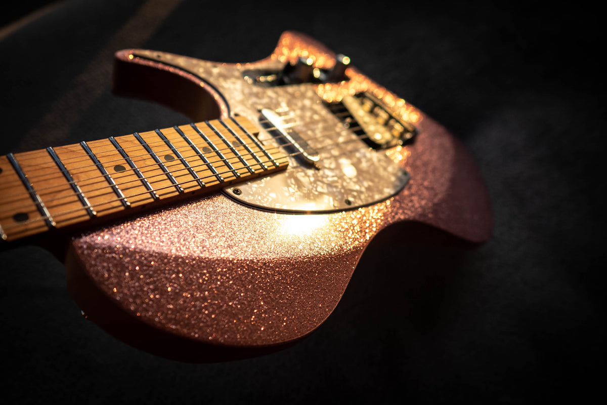 LARADA SPACE T // Pink Sparkle