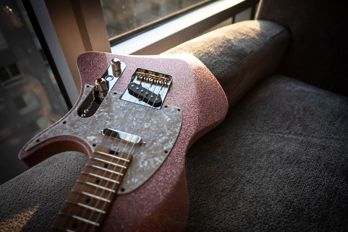 LARADA SPACE T // Pink Sparkle