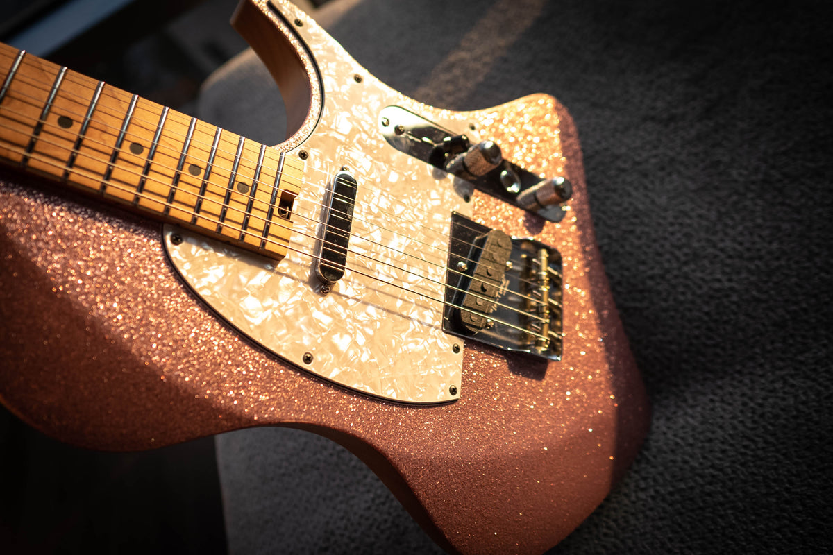 LARADA SPACE T // Pink Sparkle