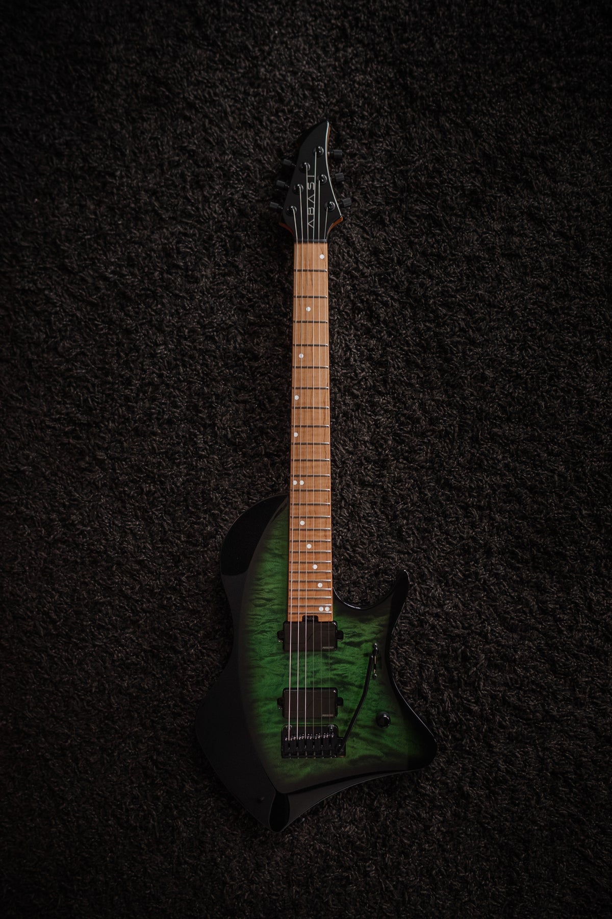 LARADA 6 // Master Series // Emeraldburst II