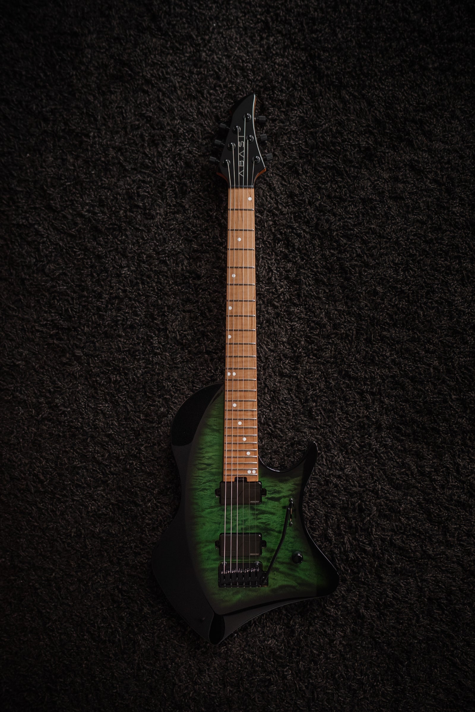 LARADA 6 // Master Series // Emeraldburst II