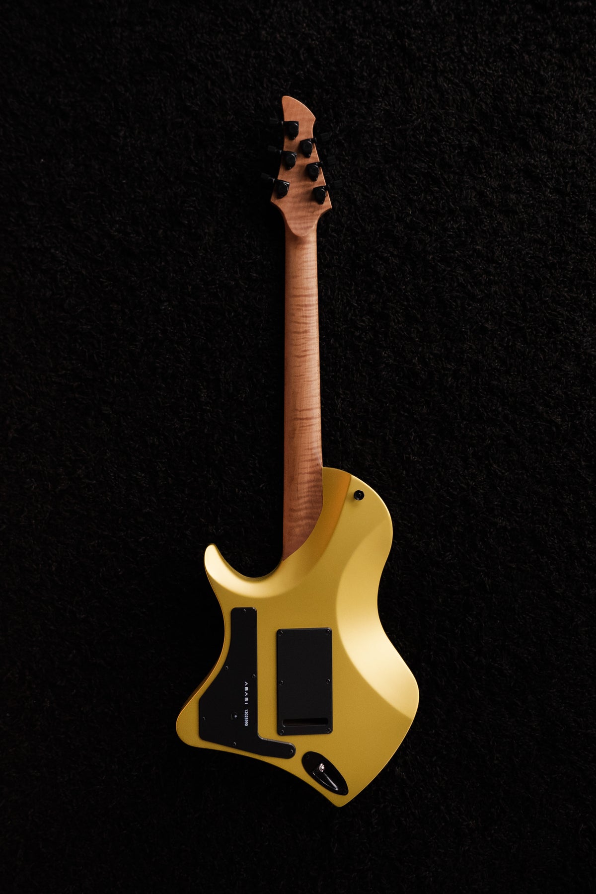 LARADA 6 // Master Series // Chartreuse