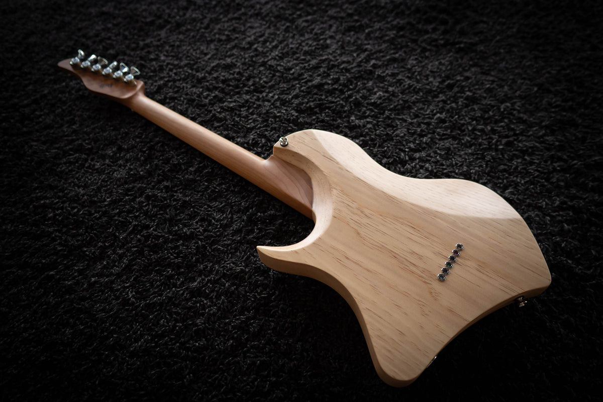 LARADA SPACE T // Solarbeam Yellow