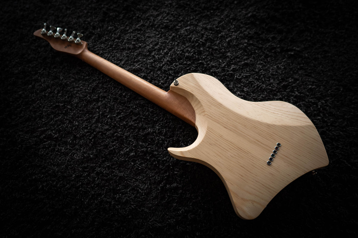 LARADA SPACE T // Champagne (Sugar Pine Body)