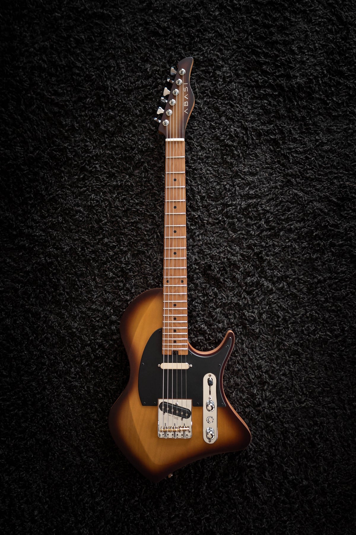 LARADA SPACE T // Violinburst