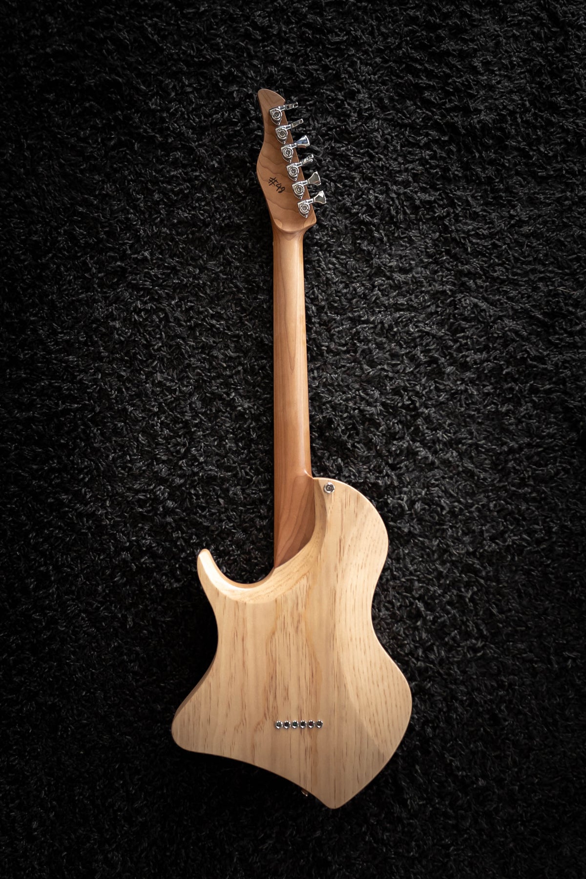 LARADA SPACE T // Solarbeam Yellow